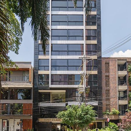 First Class Hotel Medellín Exteriör bild